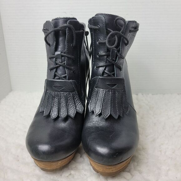 Tsubo Timo Weiland Royse Womens Bootie Sz 7.5 Black Leather Chunky Heel Lace Up - Picture 2 of 8